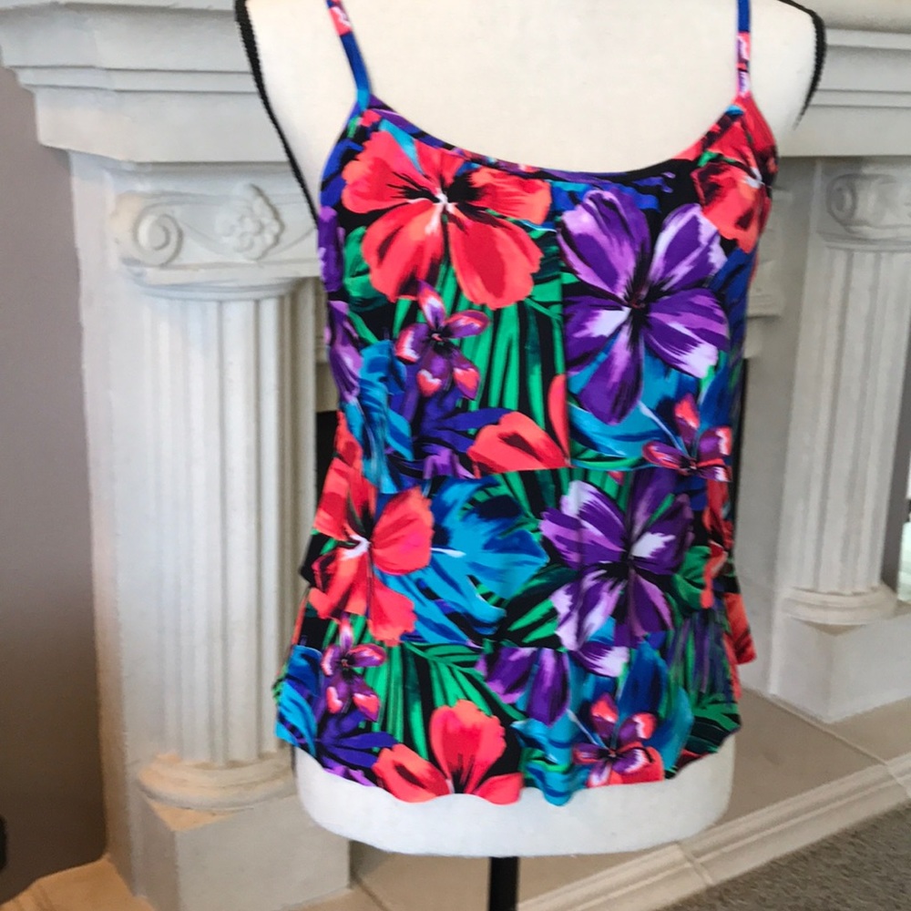 Caribbean Joe Tankini - Picture 4 of 11